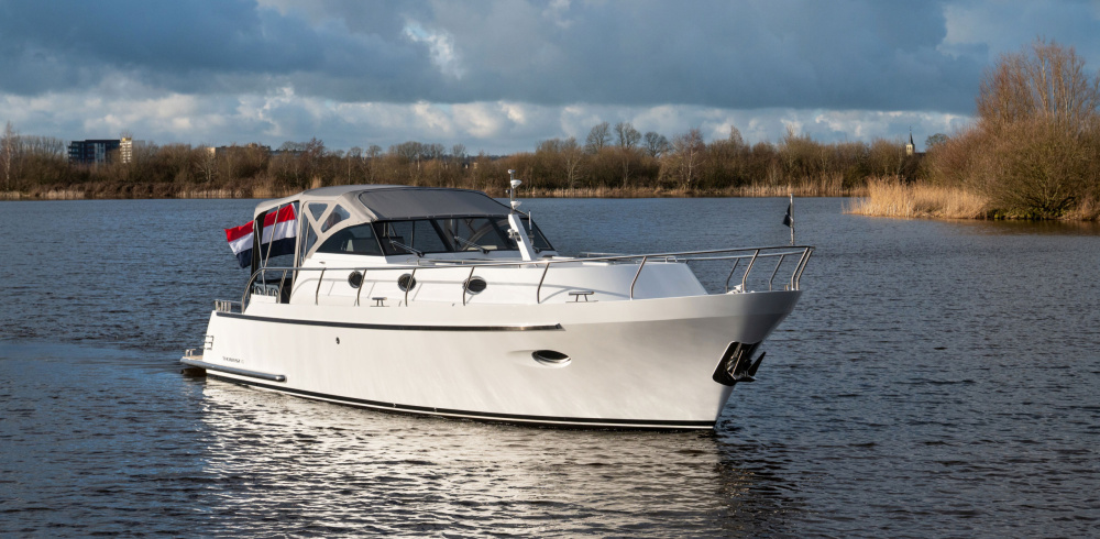 Thomasz Yachts Cabrio