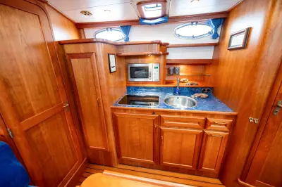 Thomasz Yachts