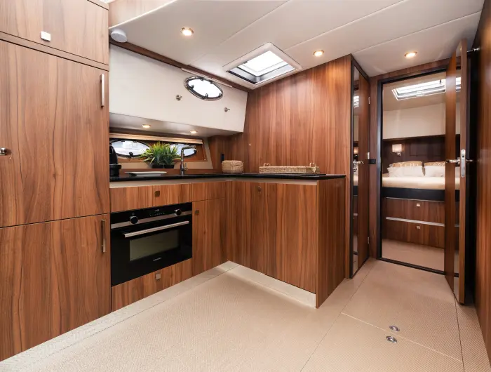 Thomasz Yachts